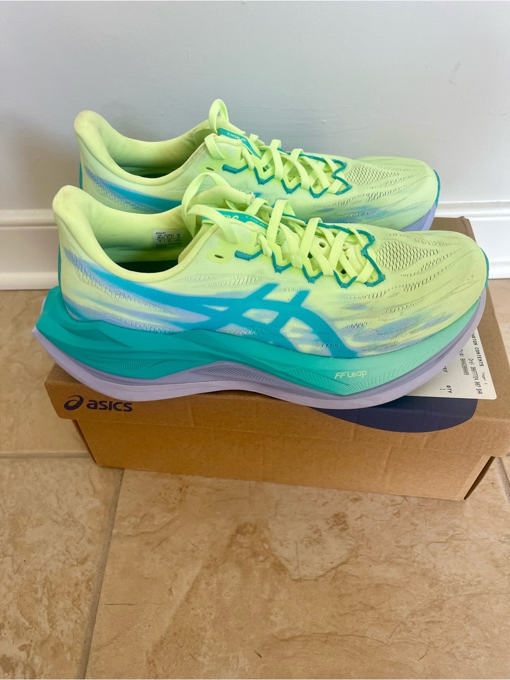 ASICS Superblast 3- Men’s size 8, Women’s size 9.5 - Picture 2 of 9
